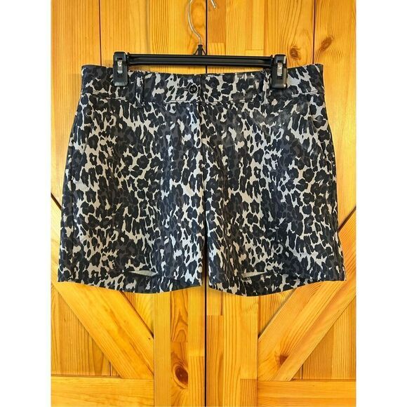 Isaac Mizrahi New York Women's Leopard Tailored  Short Size 6 (0685) - Picture 1 of 5